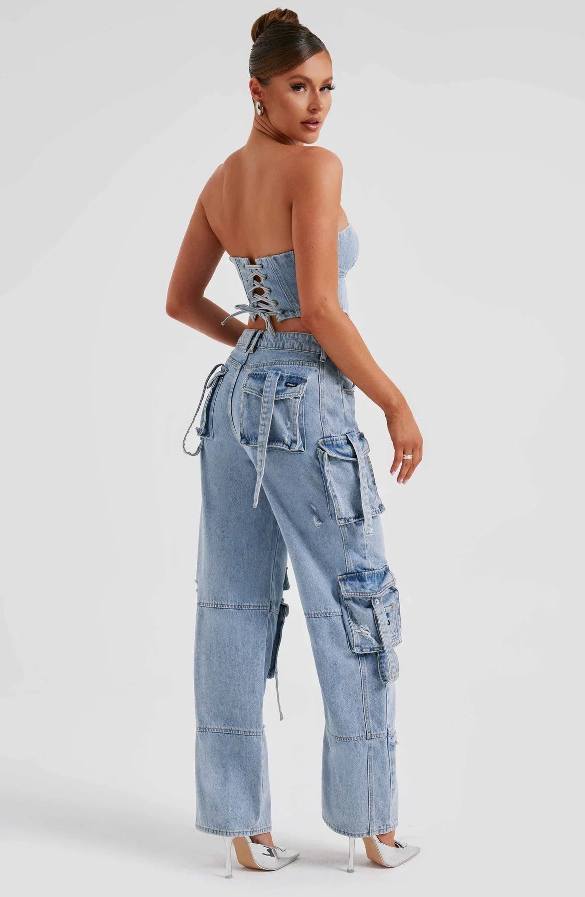 Ensemble corset en jean et pantalon cargo