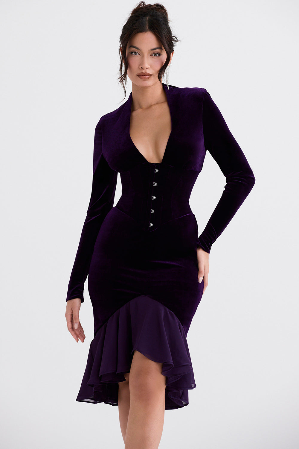 Robe corset en velours violet foncé