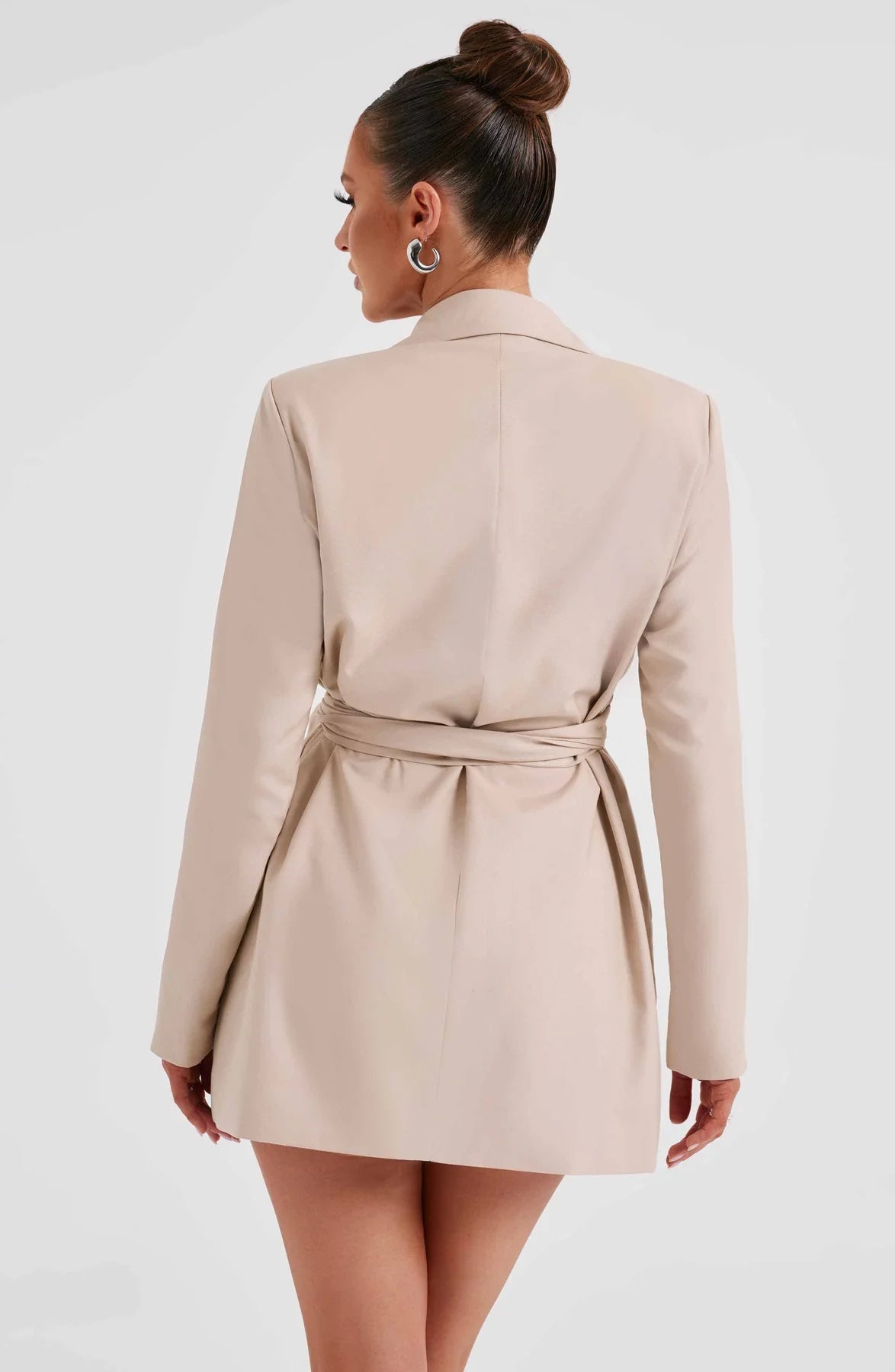 Robe de costume élégante