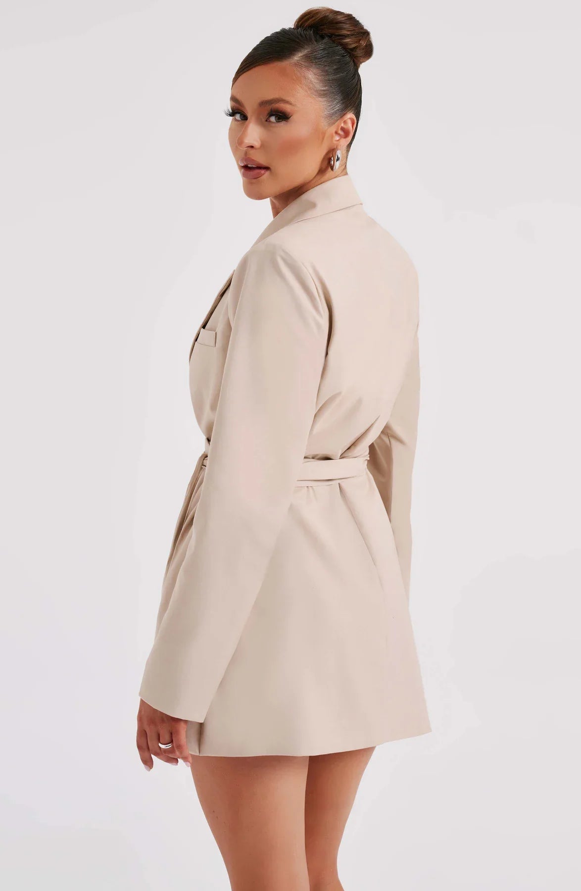 Robe de costume élégante