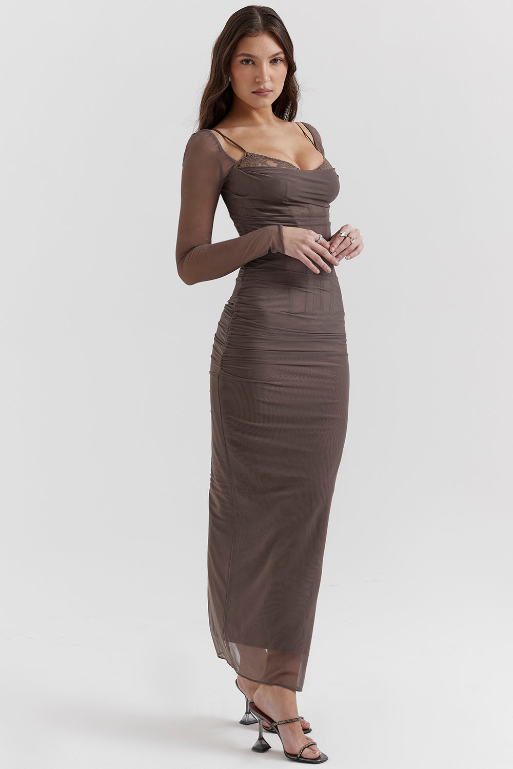 Robe longue rouge foncé à manches longues