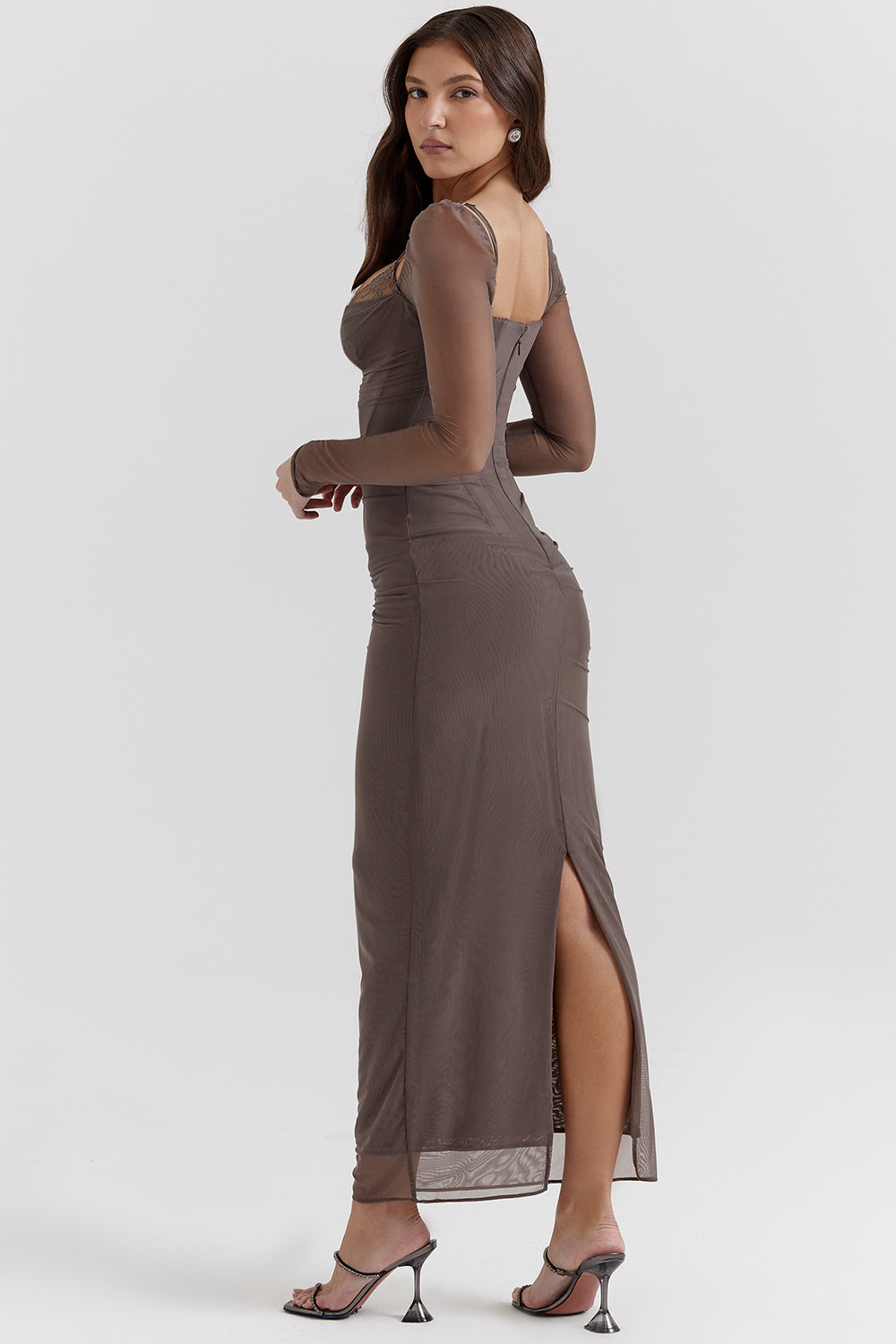 Robe longue rouge foncé à manches longues