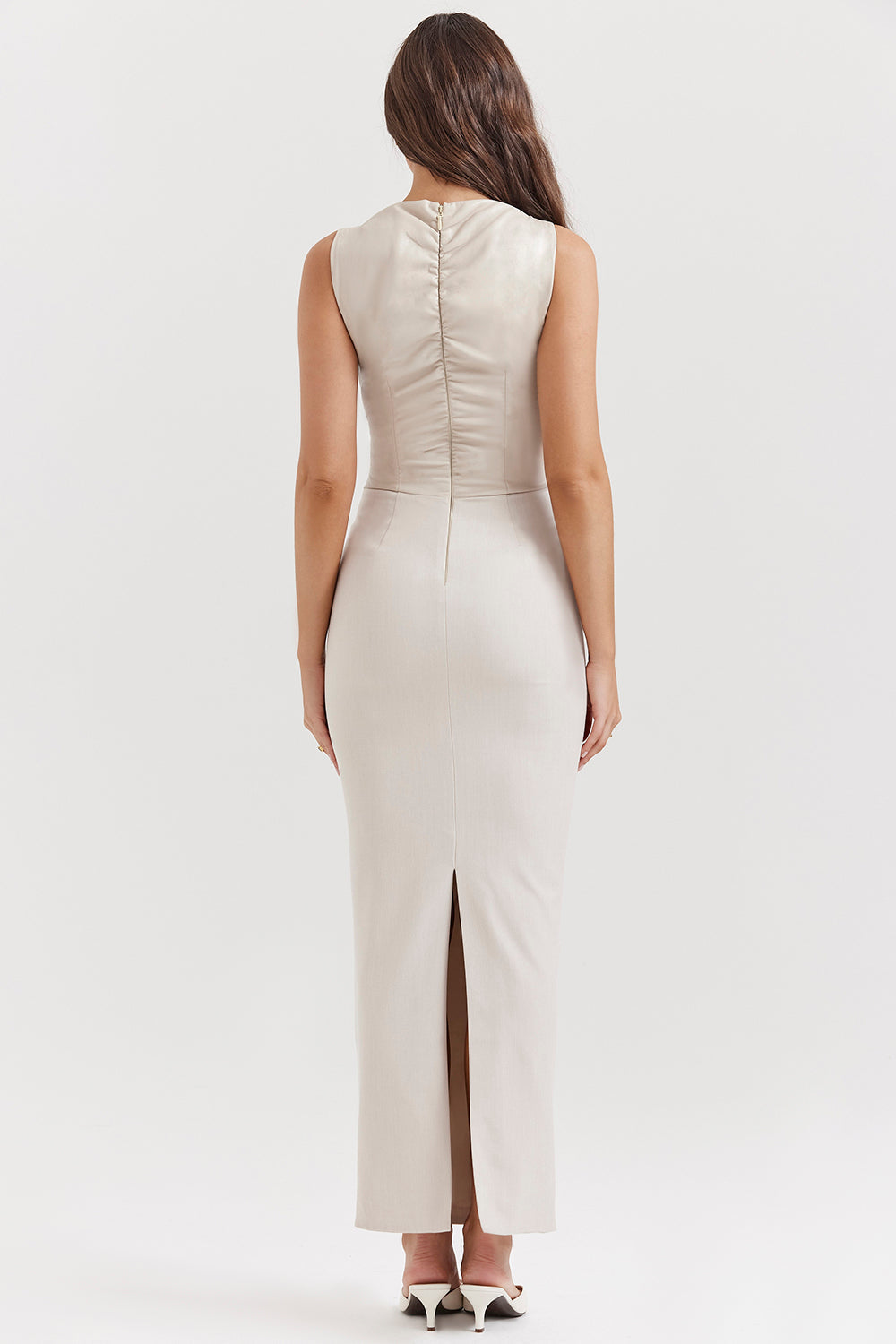 Robe longue en cuir vegan écru