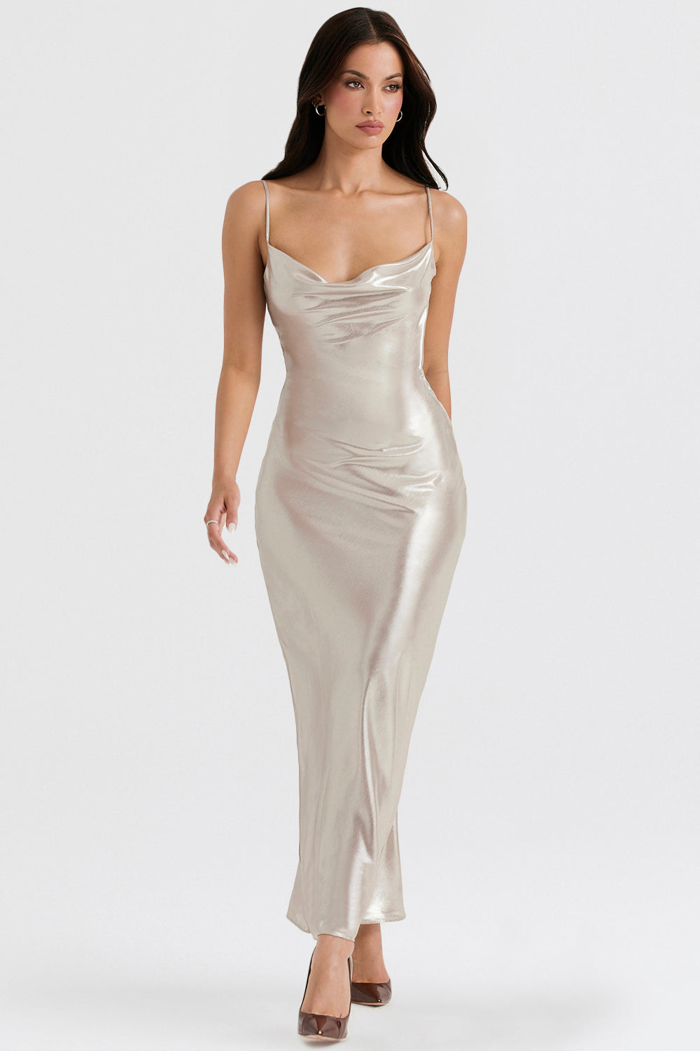 Robe longue Champagne Shimmer avec dos décolleté