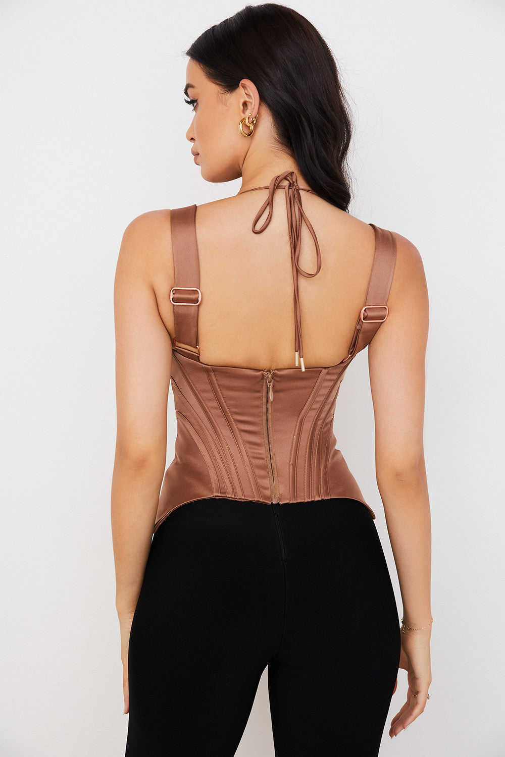 Corset à basque en satin caramel