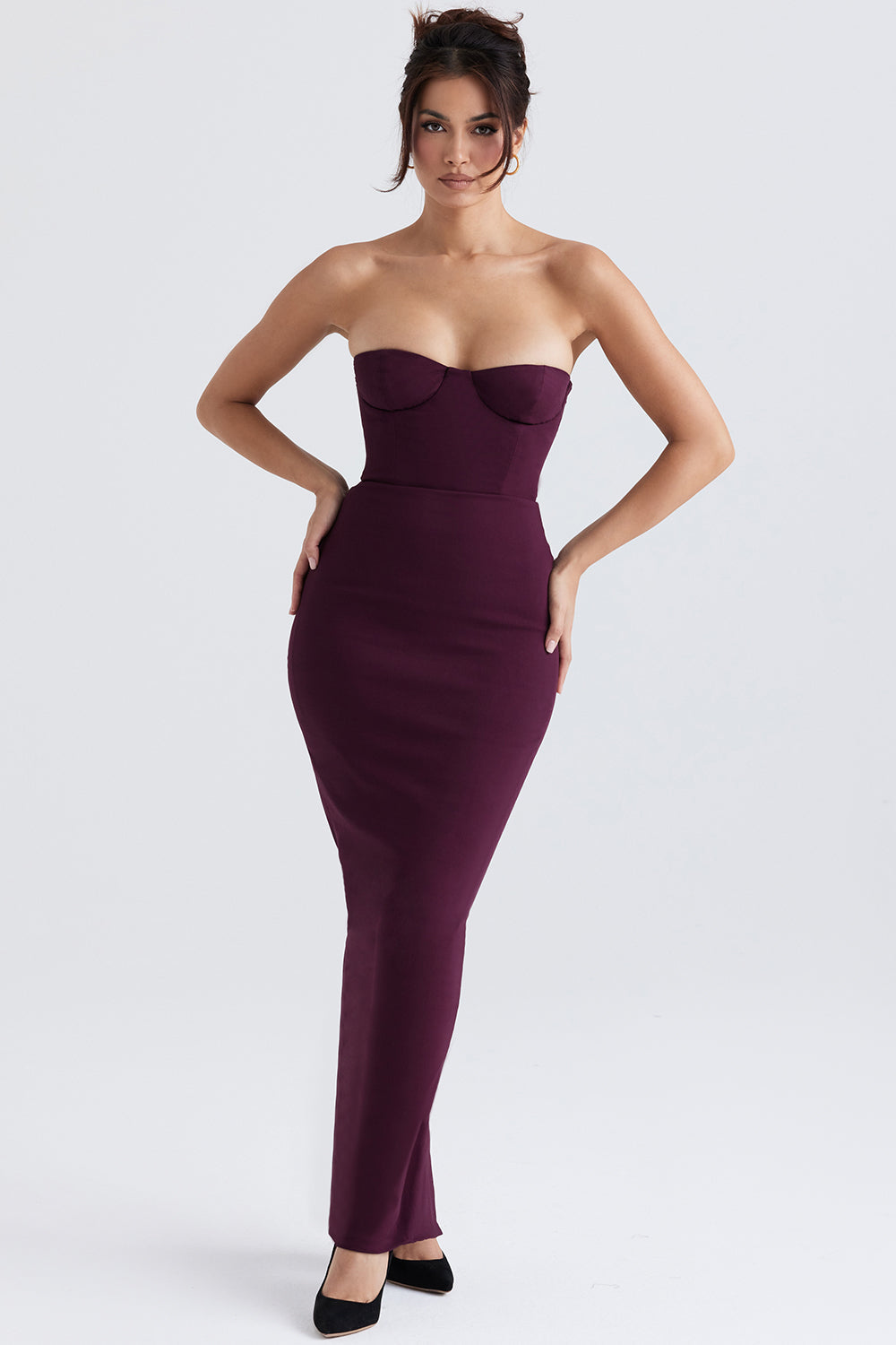 Robe longue noire bustier avec corset