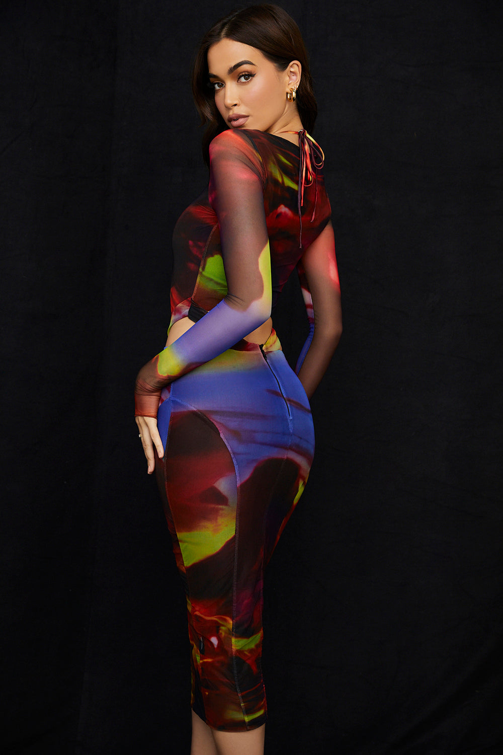 Robe midi imprimée à découpes