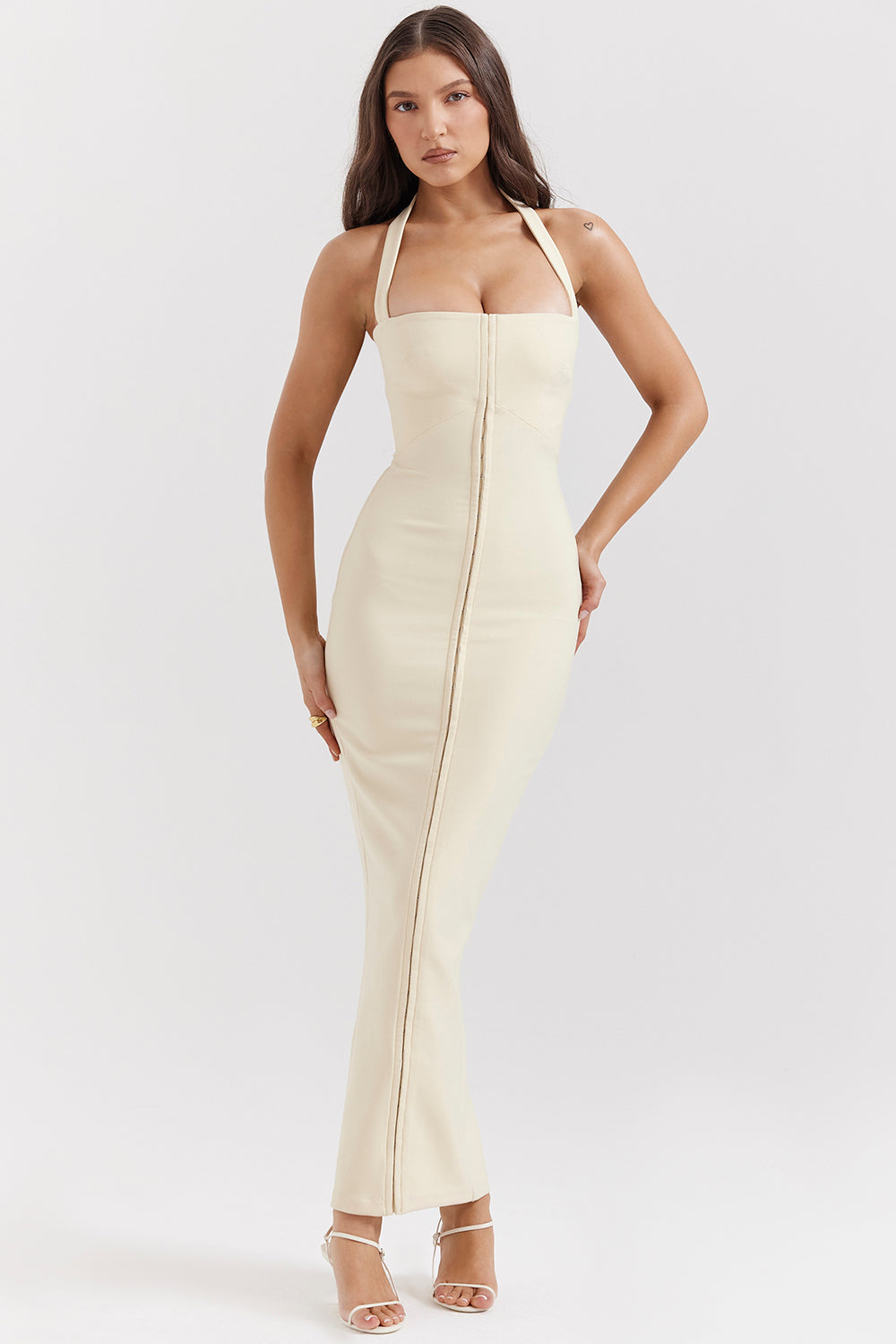 Robe longue dos nu écru