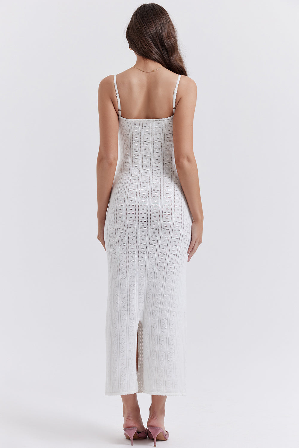 Robe longue en maille blanche