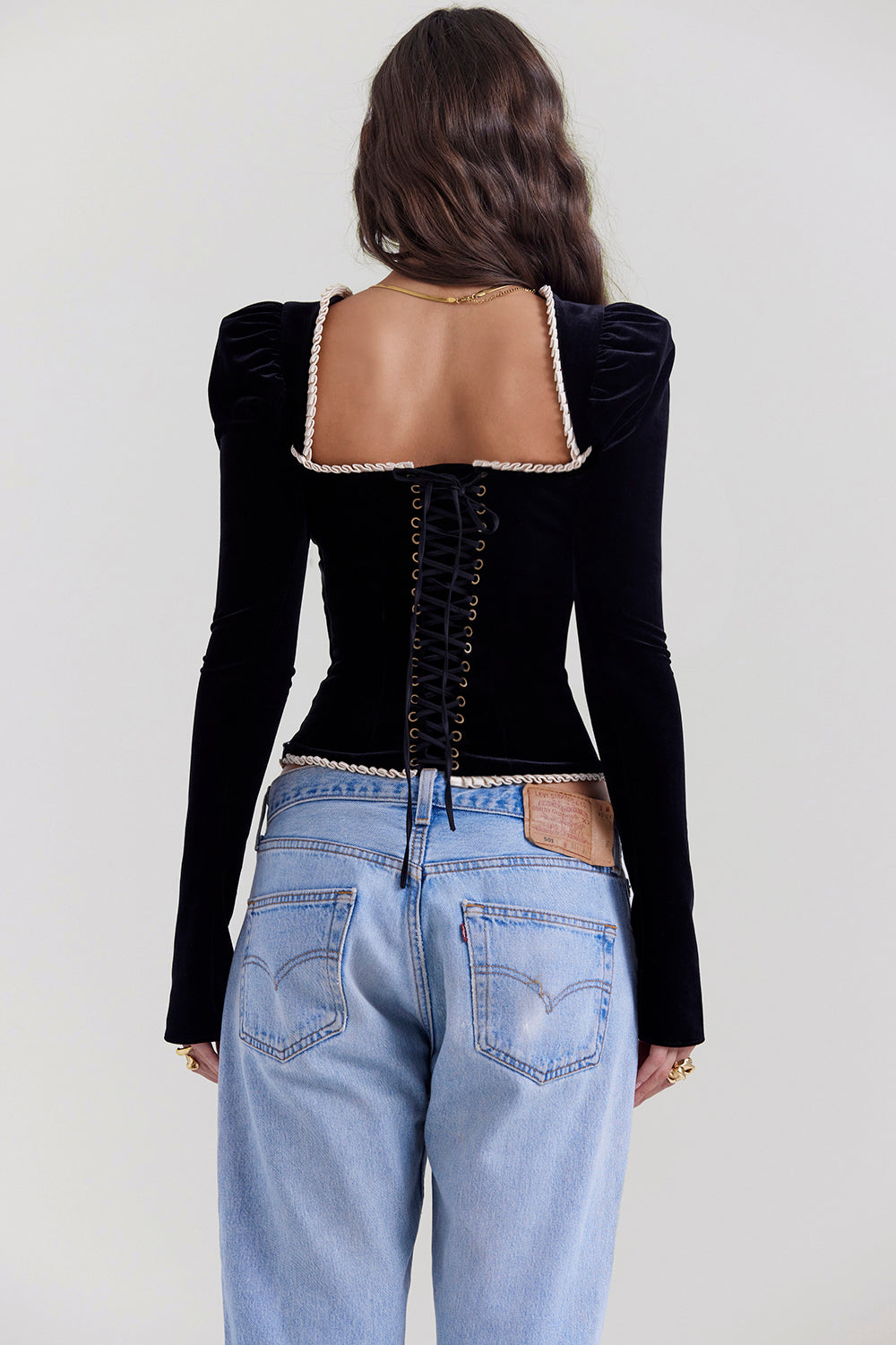 Corset en velours noir