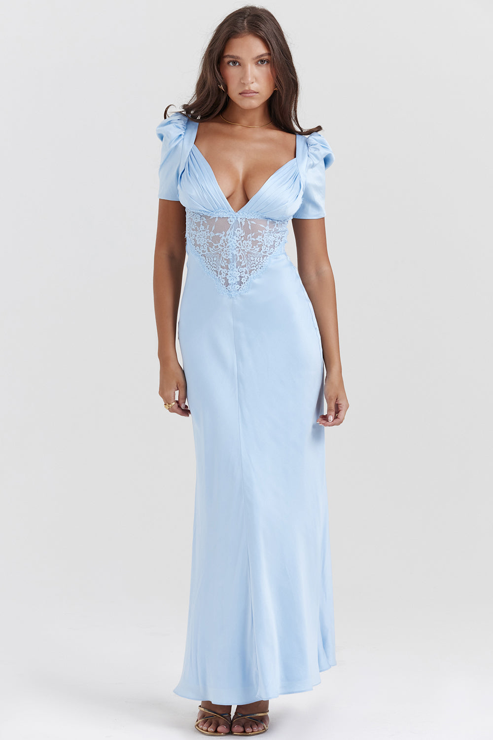 Robe en pure soie et dentelle