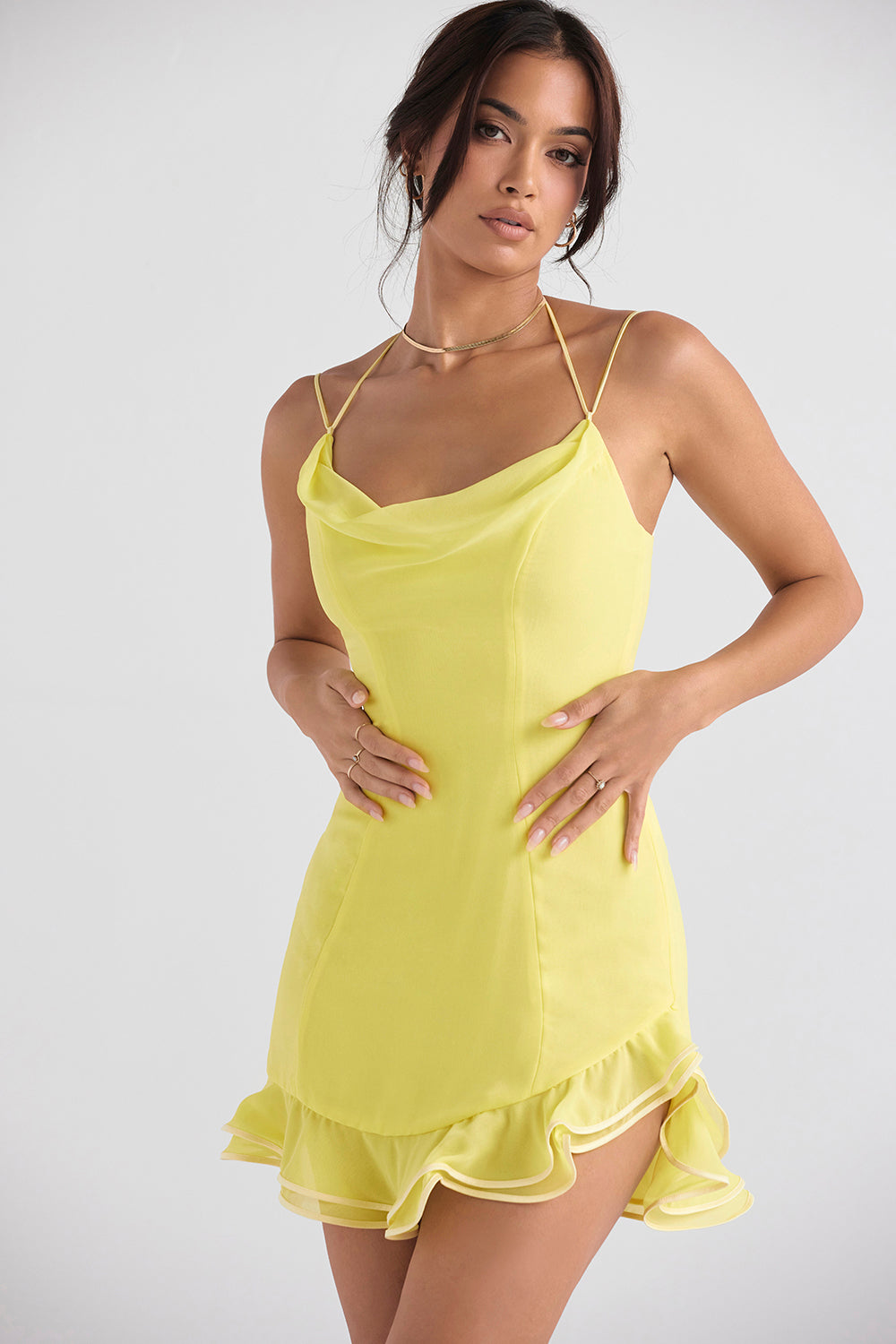 Mini-robe à volants