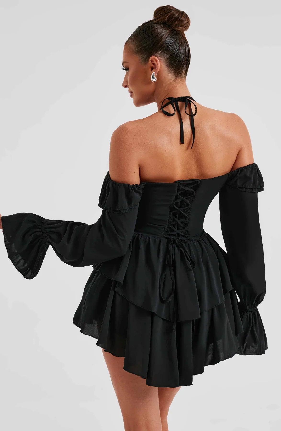 Mini-robe à volants