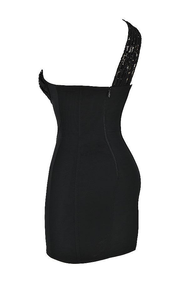Mini-robe en dentelle noire