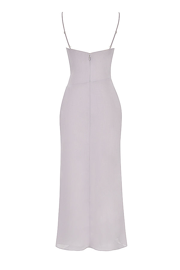 Corset sous la poitrine en satin gris avec robe longue fluide