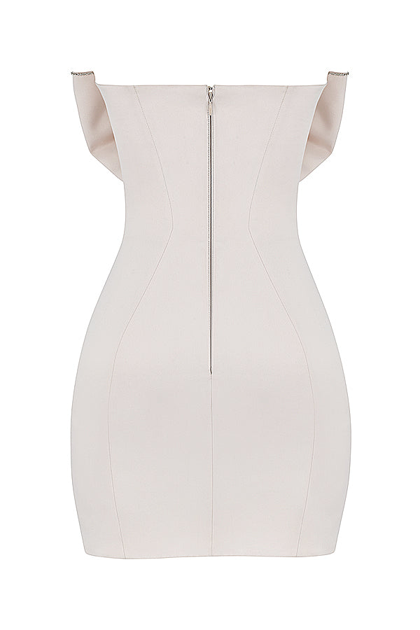 Robe en satin ivoire ornée de cristaux et d'un nàud