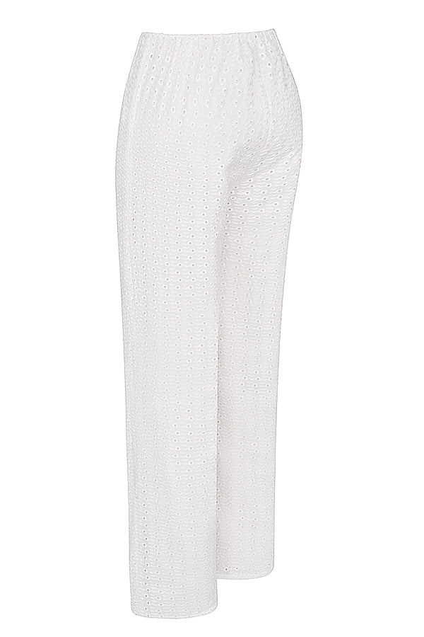 Haut brassiàre en broderie anglaise blanche avec pantalon