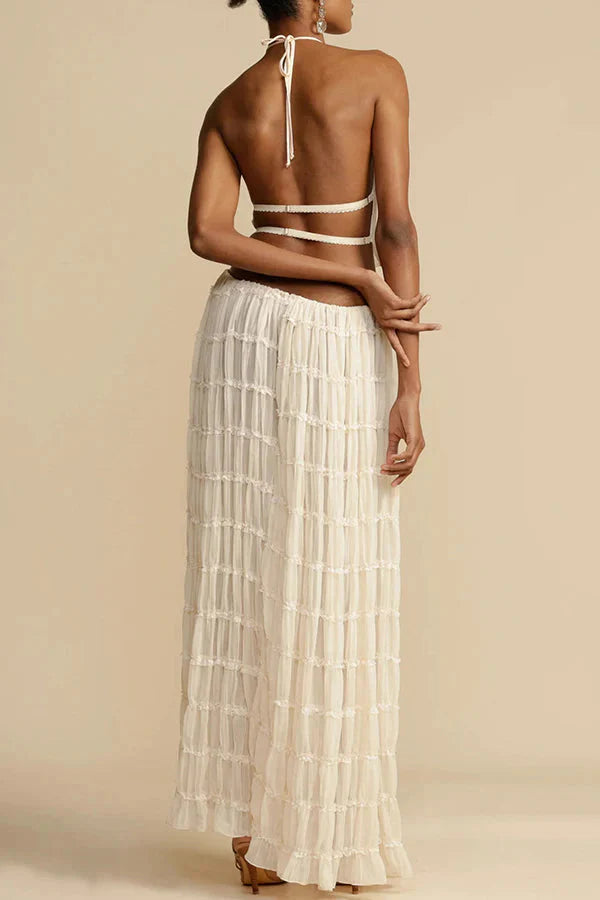 Ensemble haut licou et jupe longue en beige