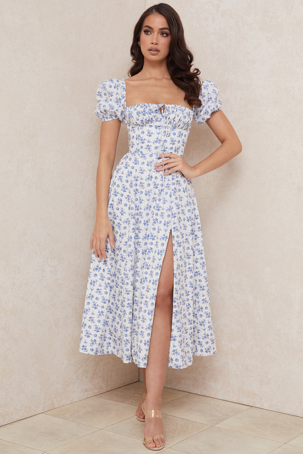 Robe d'été midi à manches bouffantes fleuries