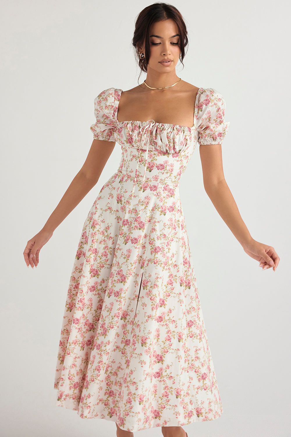 Robe d'été midi à manches bouffantes fleuries