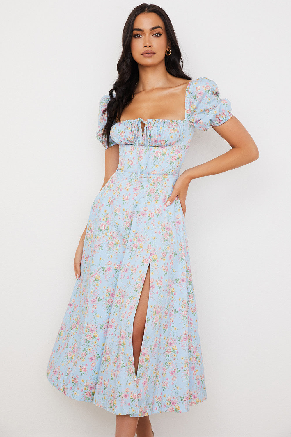 Robe d'été midi à manches bouffantes fleuries