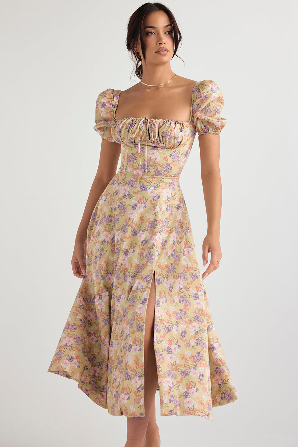 Robe d'été midi à manches bouffantes fleuries