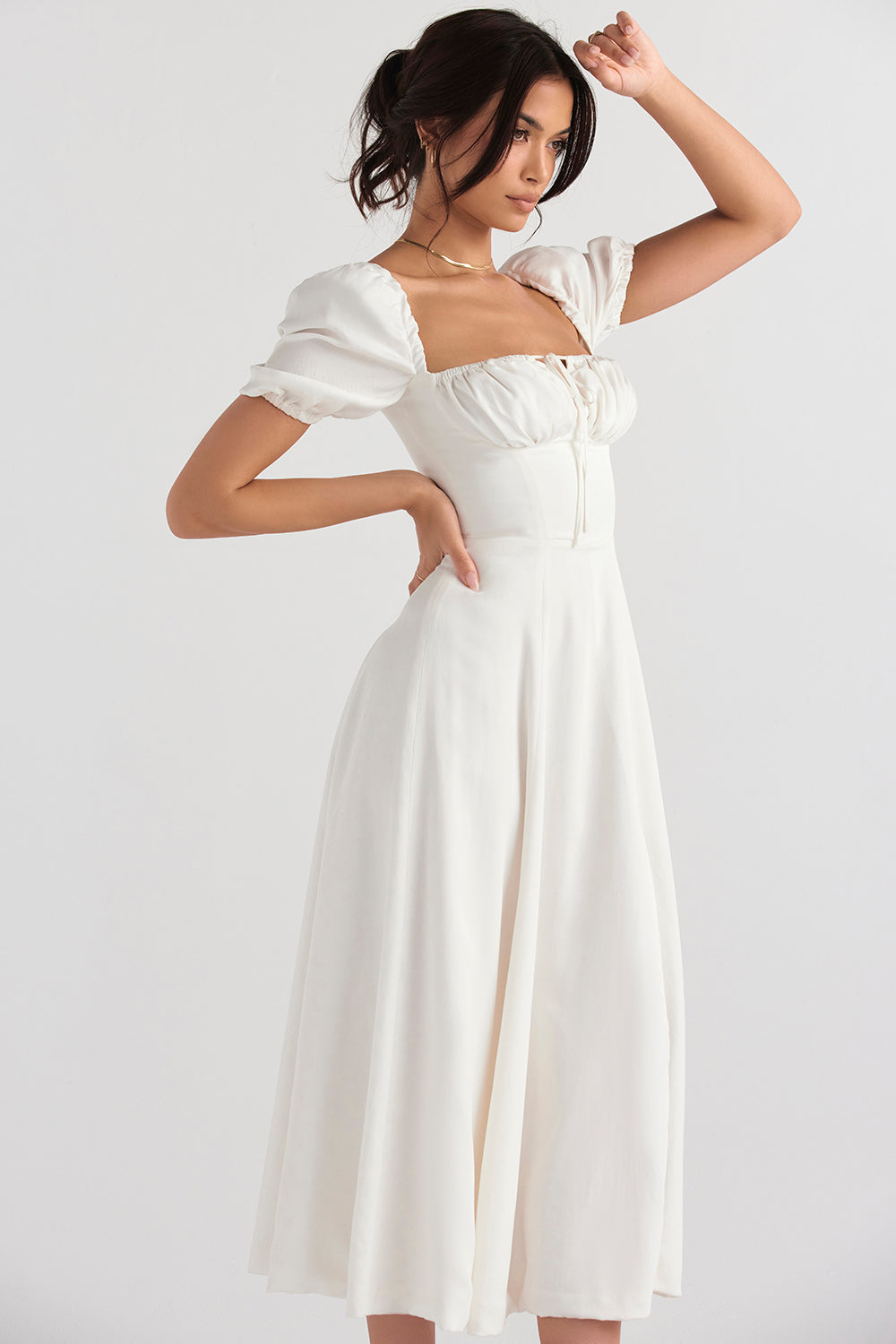 Robe d'été midi à manches bouffantes
