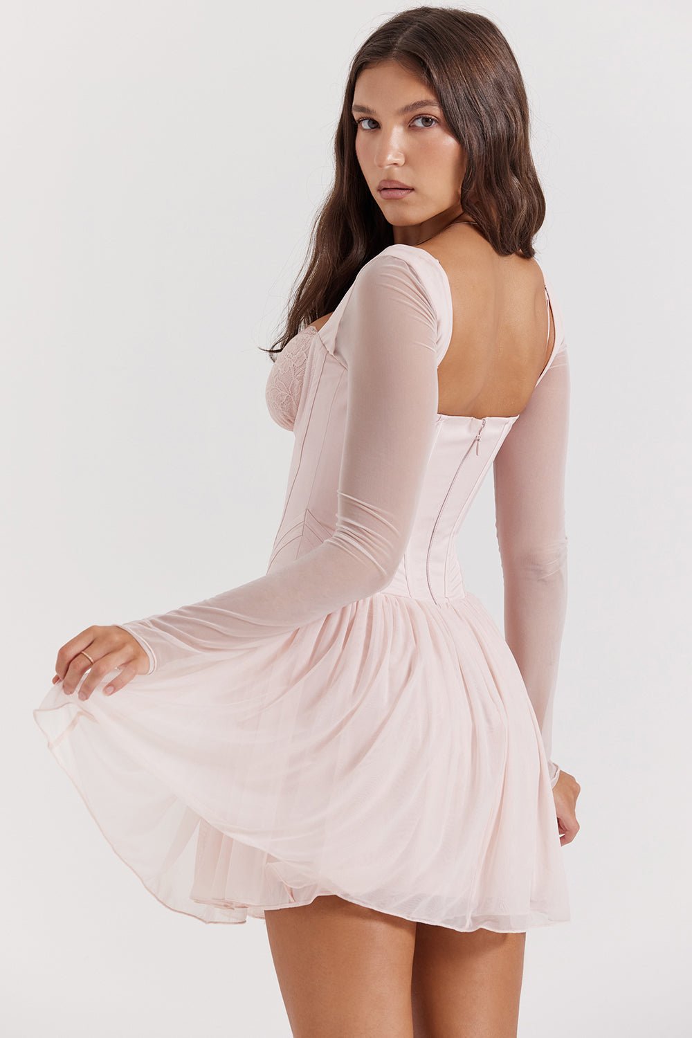 Mini-robe corset couleur pàche douce