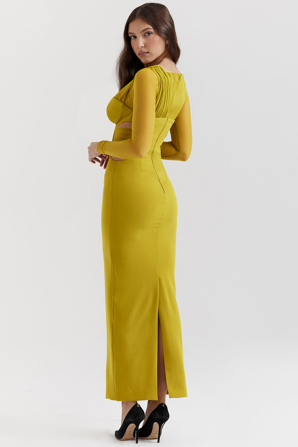 Robe longue plongeante